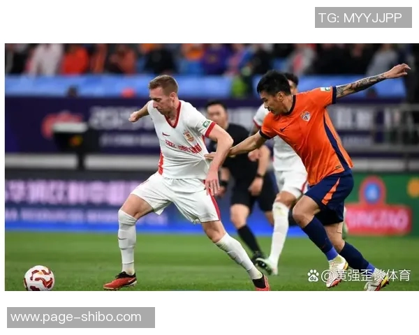 长春寒潮来袭亚泰队员迎战低温全力备战保级生死战 长春寒潮来袭亚泰队员迎战低温全力备战保级生死战